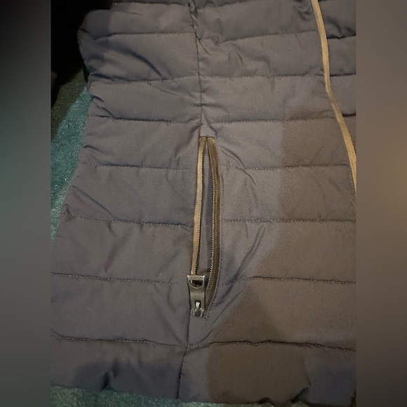 Guess Jacket - Picture 2 of 7